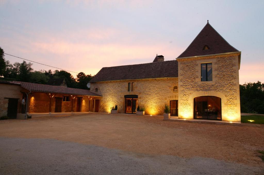 Chambres D'Hotes Les Peyrouses Sarlat-la-Canéda Exteriör bild