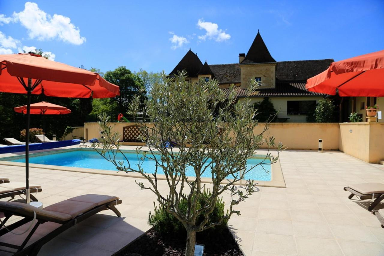 Chambres D'Hotes Les Peyrouses Sarlat-la-Canéda Exteriör bild